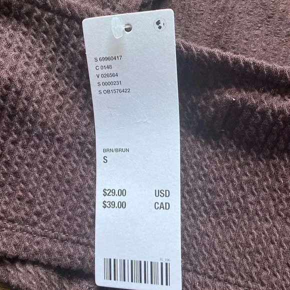 NWT Urban Outfitters Crop Top - Picture 3 of 3